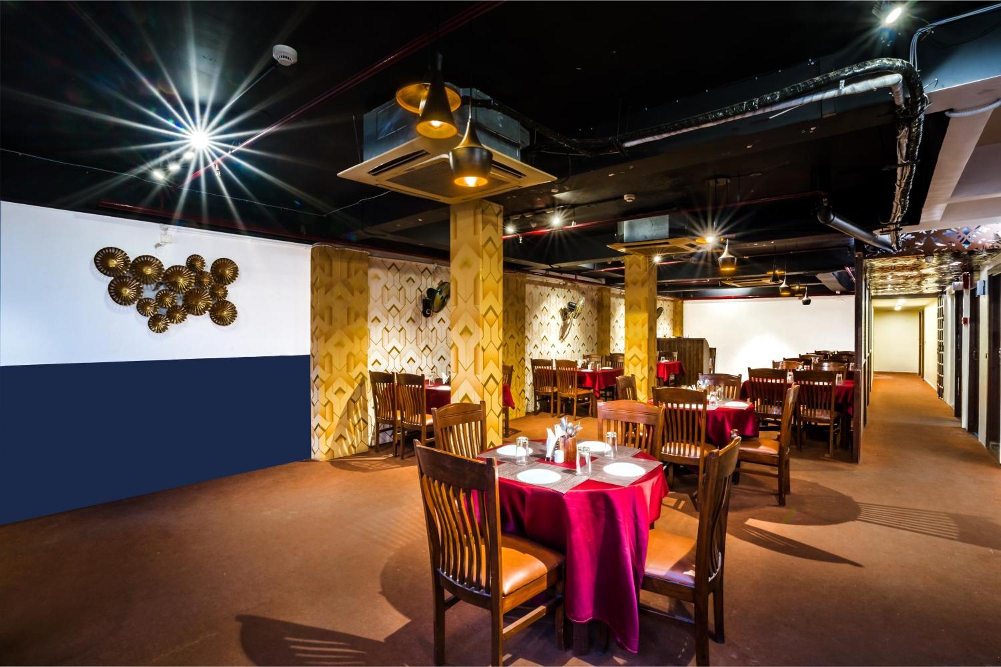 Tripli Hotels Silver Shine Varanasi Bagian luar foto